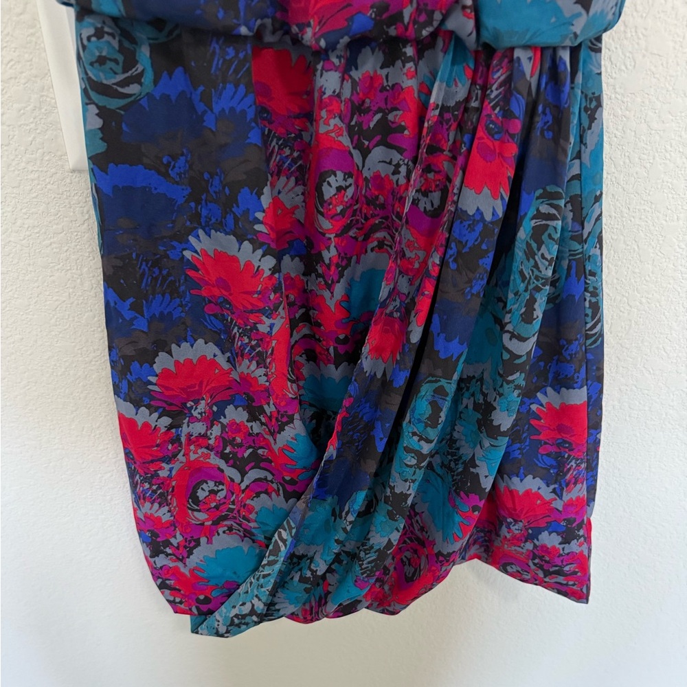 Banana Republic Vibrant Blue Pink Floral Draped Jersey Sleeveless Dress Size 0 - Picture 4 of 9